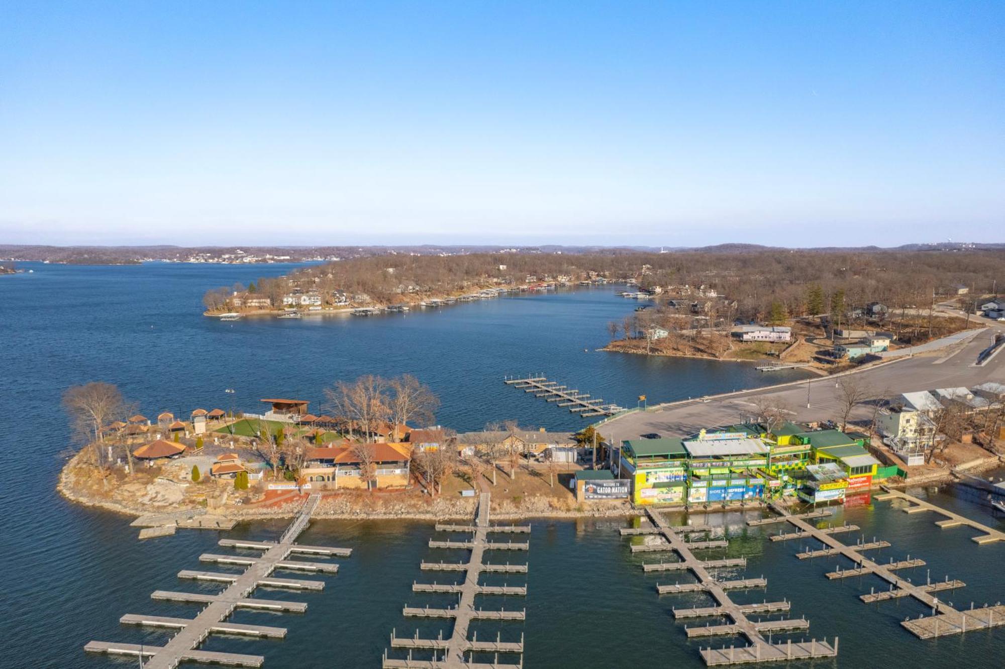 Lazy Gator House- Sleep 20- Bachelor Parties Welcome Lake Ozark Zewnętrze zdjęcie